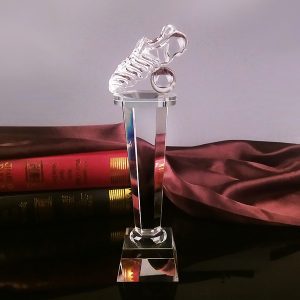 18365_Note_Crystal_Trophy_1